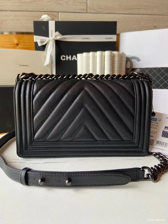 First Bag Ru CHANEL BOY 25CM WITH GUN CHAIN BAG 20CM 0808